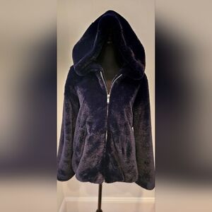 Cozy Hooded Faux Fur Teddy Jacket in Navy